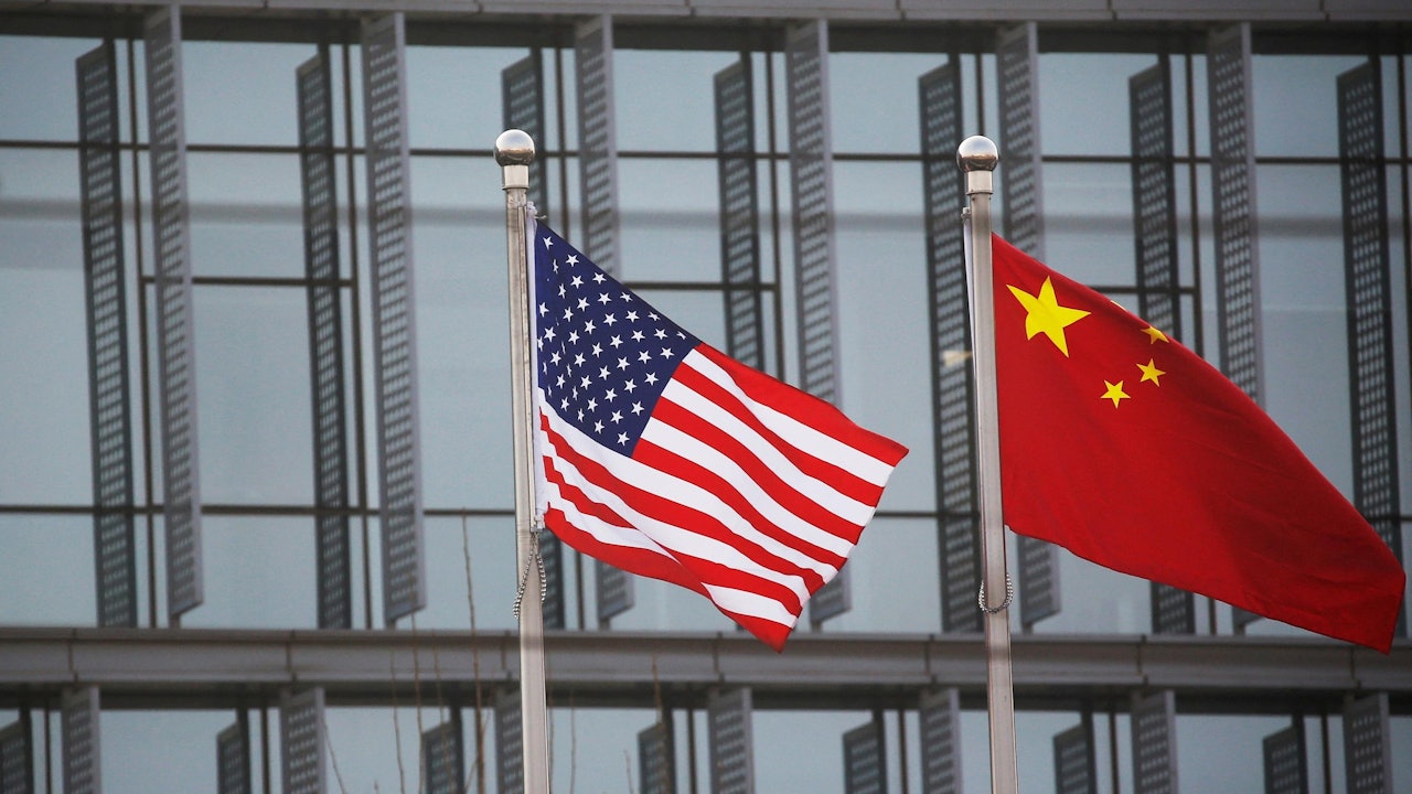 美国制裁香港上市公司等5家华企指涉新疆强迫劳动 